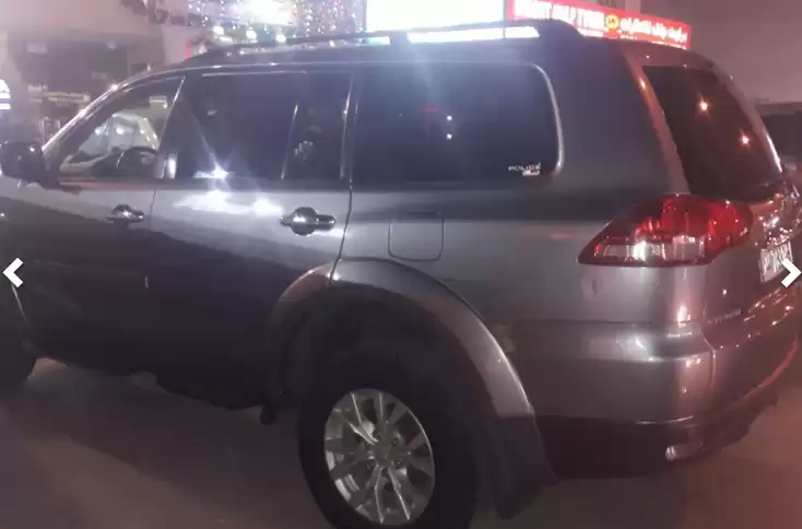 Использовал Mitsubishi Pajero Продается в Доха #5556 - 1  image 